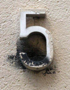 nummer 5, barcelona...