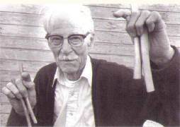 de bones van vader holt