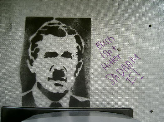 graffiti in telefooncel