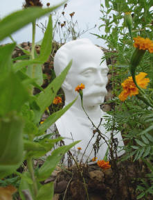 standbeeld van josé marti