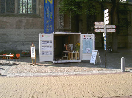 open atelier in container...