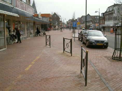 hekjes vanaf de andere kant gezien...