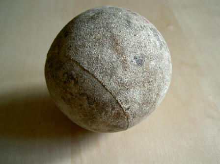 ruwstenen bal
