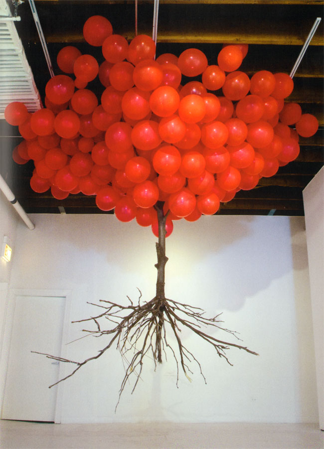 oak tree, balloon