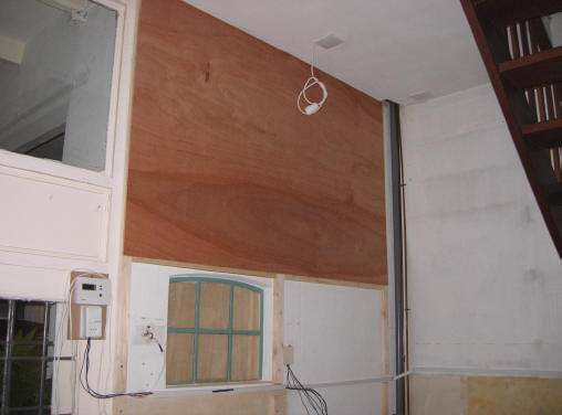 het eerste stukje achterwand...