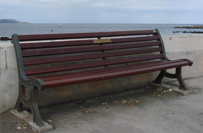 ah... een bankje aan zee...
