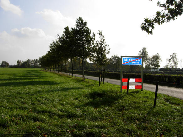 na midlaren moesten we een stukje asfalt van een paar honderd meter voor lief nemen...