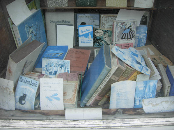 alles verbleekt en blauw...