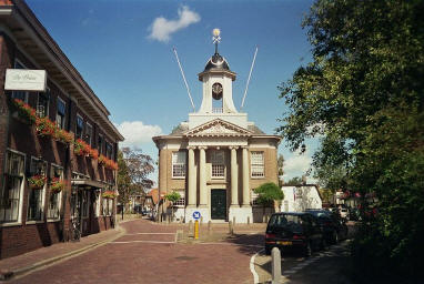 gemeentehuis westzaan...
