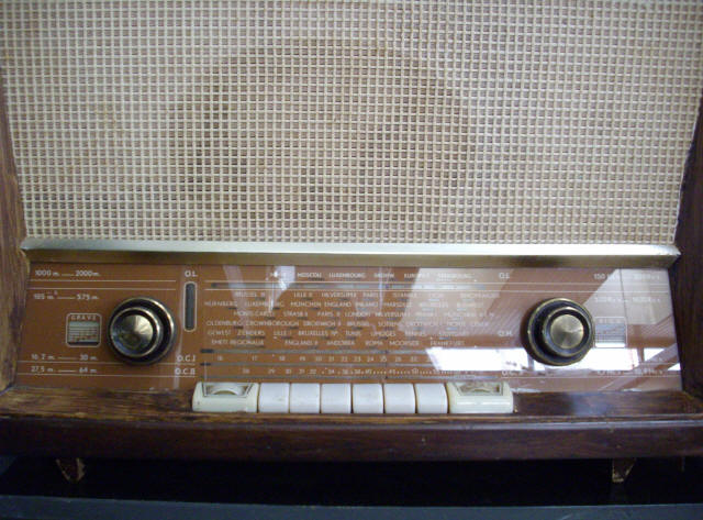een oude buizenradio...
