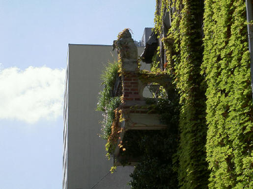 groen balkonnetje