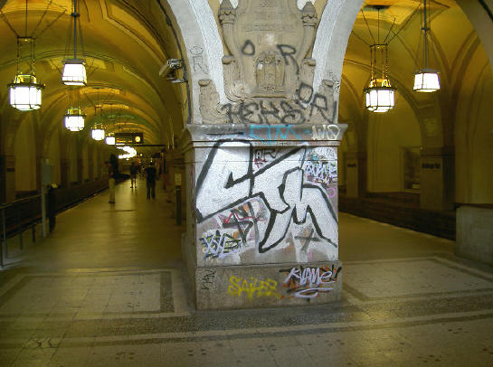 graffiti is overal...