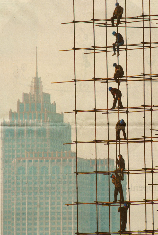 een steiger, ergens in china, 2009...
