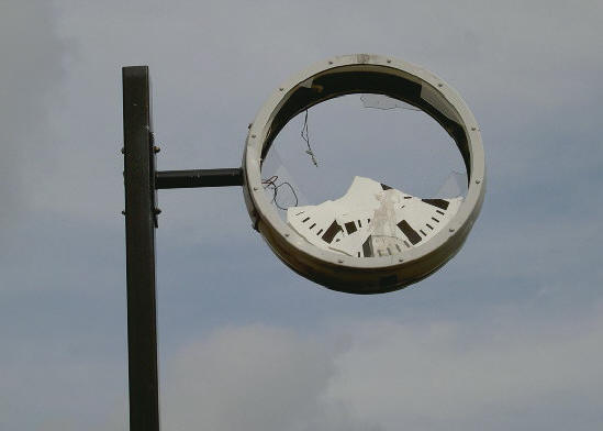 de tijd staat stil in ijmuiden...