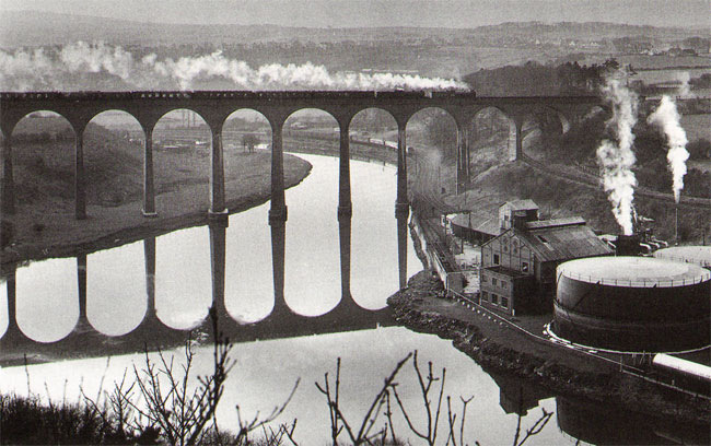 het larpool viaduct bij whitby...