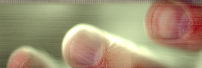 druk op het glas van de scanner