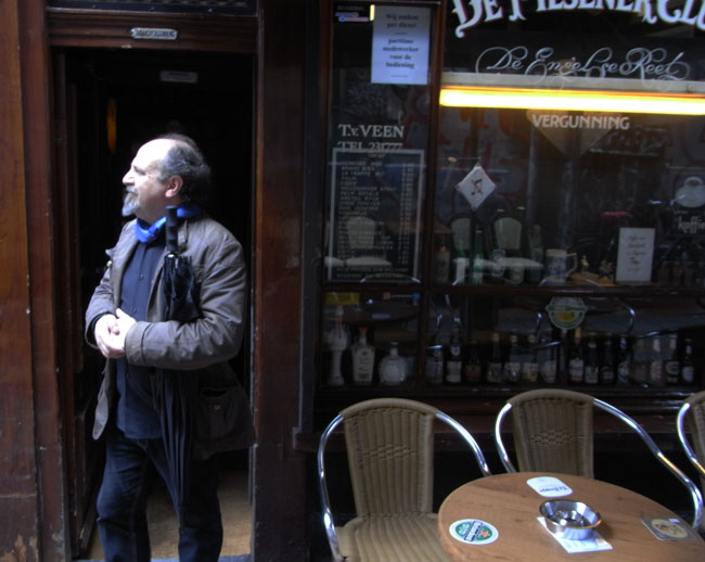 een amsterdams café...