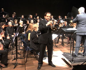 het onwings festival orkest met solist jeroen berwaerts