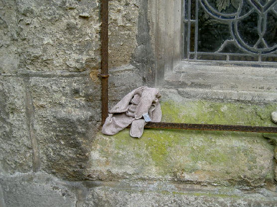 raamhoek in de ruïne...