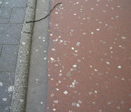 en dan wordt de boel hier ook nog regelmatig schoongespoten...