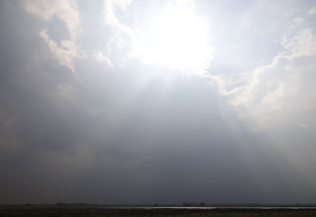 merkwaardig diffuse lucht, begin juni 2012