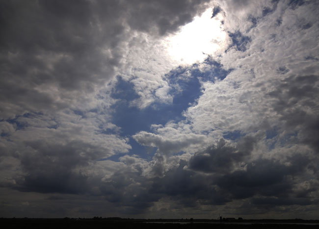 half juni 2012, wat een wolken!