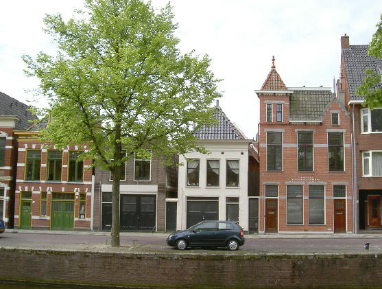 en dan toch nog even een lullig hoektorentje...