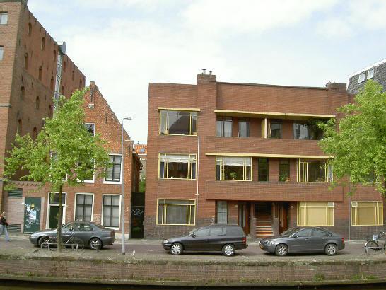 een flard nieuwbouw...