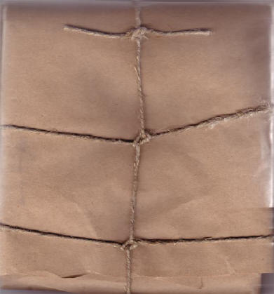 pakpapier en een touwtje...