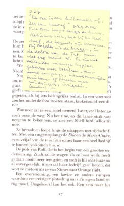 zo zaten de briefjes in het boek geplakt...