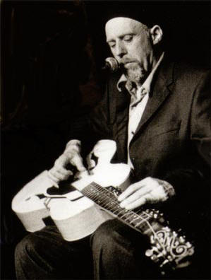 harry manx...