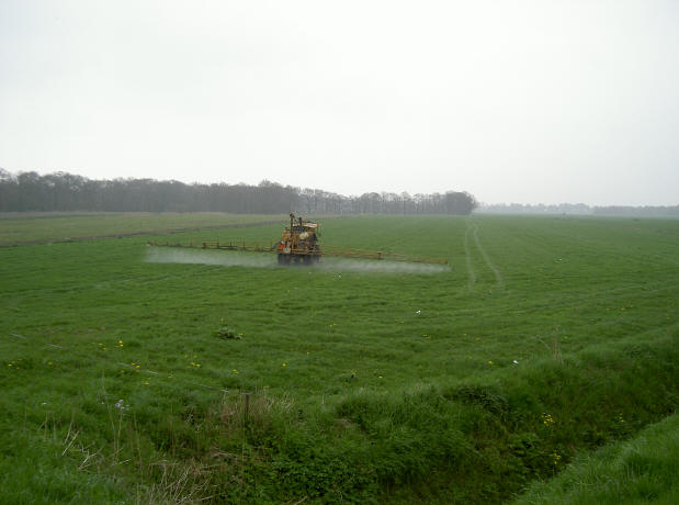 de boeren zijn al weer hard aan het werk...