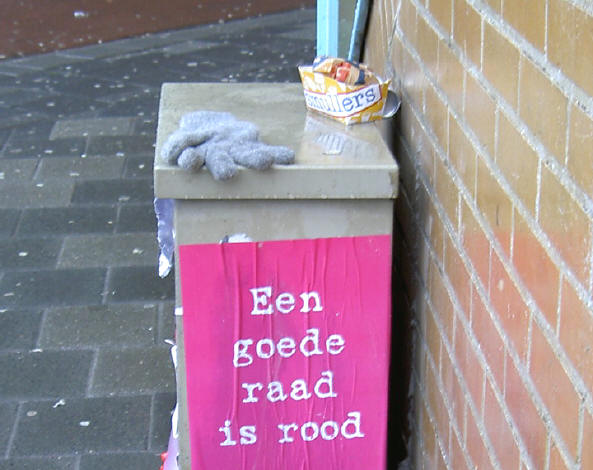 lege patatbakjes en een verdwaalde handschoen...