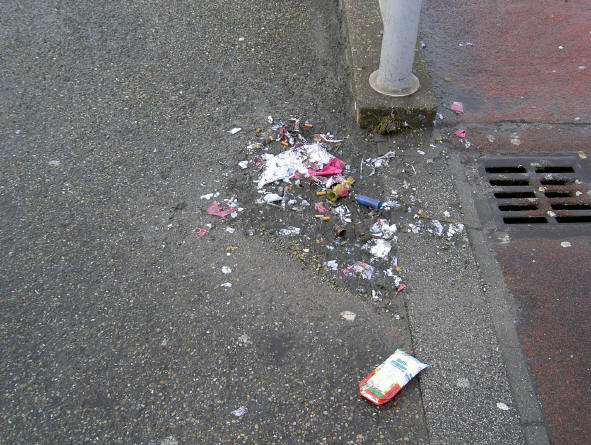 en de schoonmaker was hier al geweest...