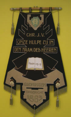 onze hulpe zij in den naam des heeren...