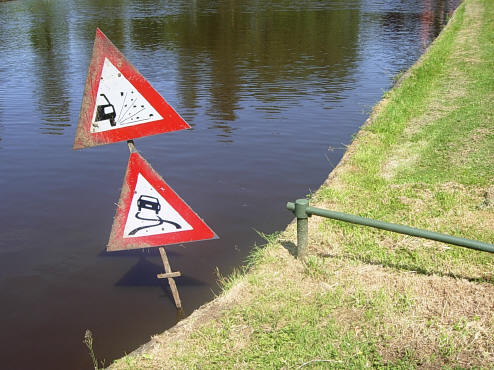 vijver van het gorechtpark in hoogezand...