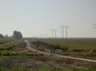 er worden gelukkig nog steeds nieuwe fietspaden aangelegd…