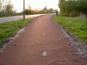 een fietspad staat op springen….