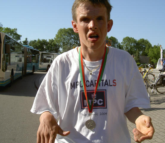 trots op de medaille...