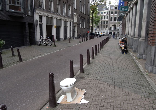 wc pot