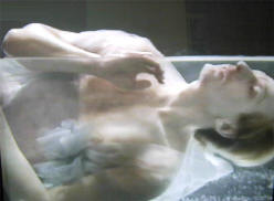 man onder water