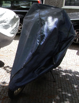 donkerblauwe puntzak...