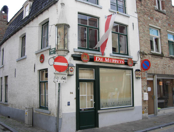 cafe de muppets...