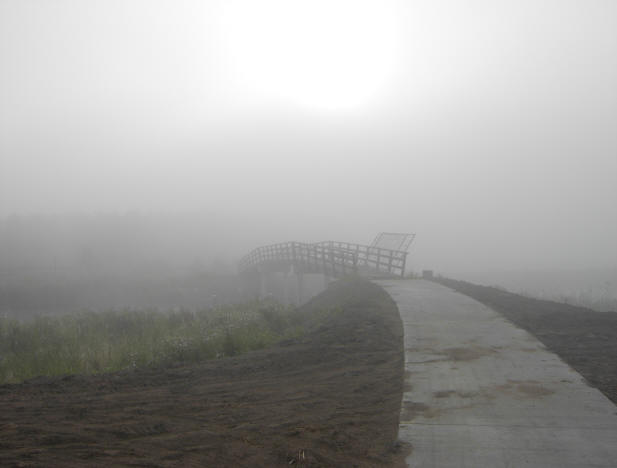bruggetje in de mist...