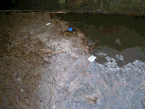 water in een sluisje…