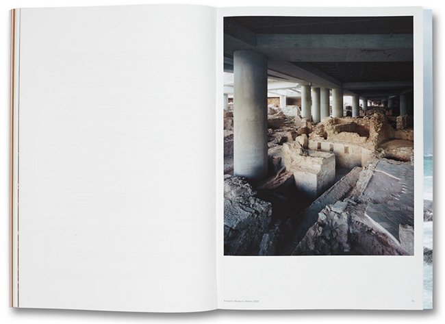 Thomas Struth, Acropolis Museum, Athene, 2009,