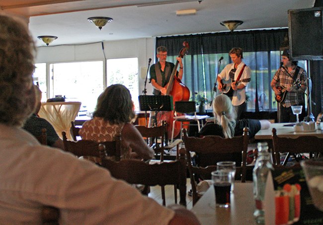 annie keating trio