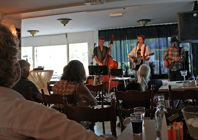 annie keating trio