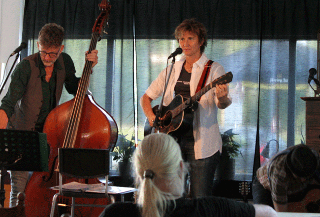 annie keating trio