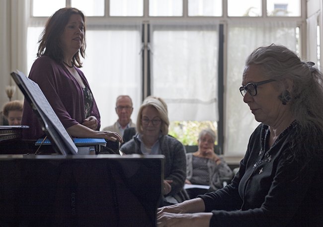 Francine van der Heijden en Nynke Eekhof